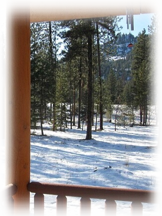 Lozeau Lodge Inn Montana Rustic Cabins to Rent with Porch View
